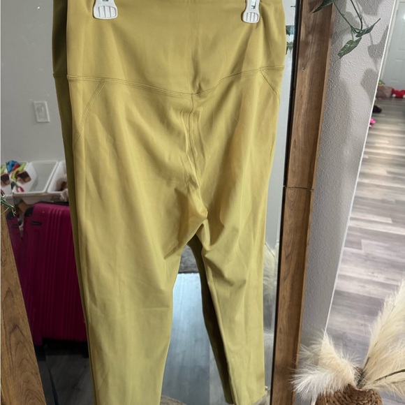 Girlfriend Collective High Waisted Leggings - Picture 4 of 5